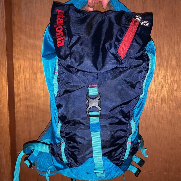 Patagonia Other - Patagonia Nine Trails 15L running backpack